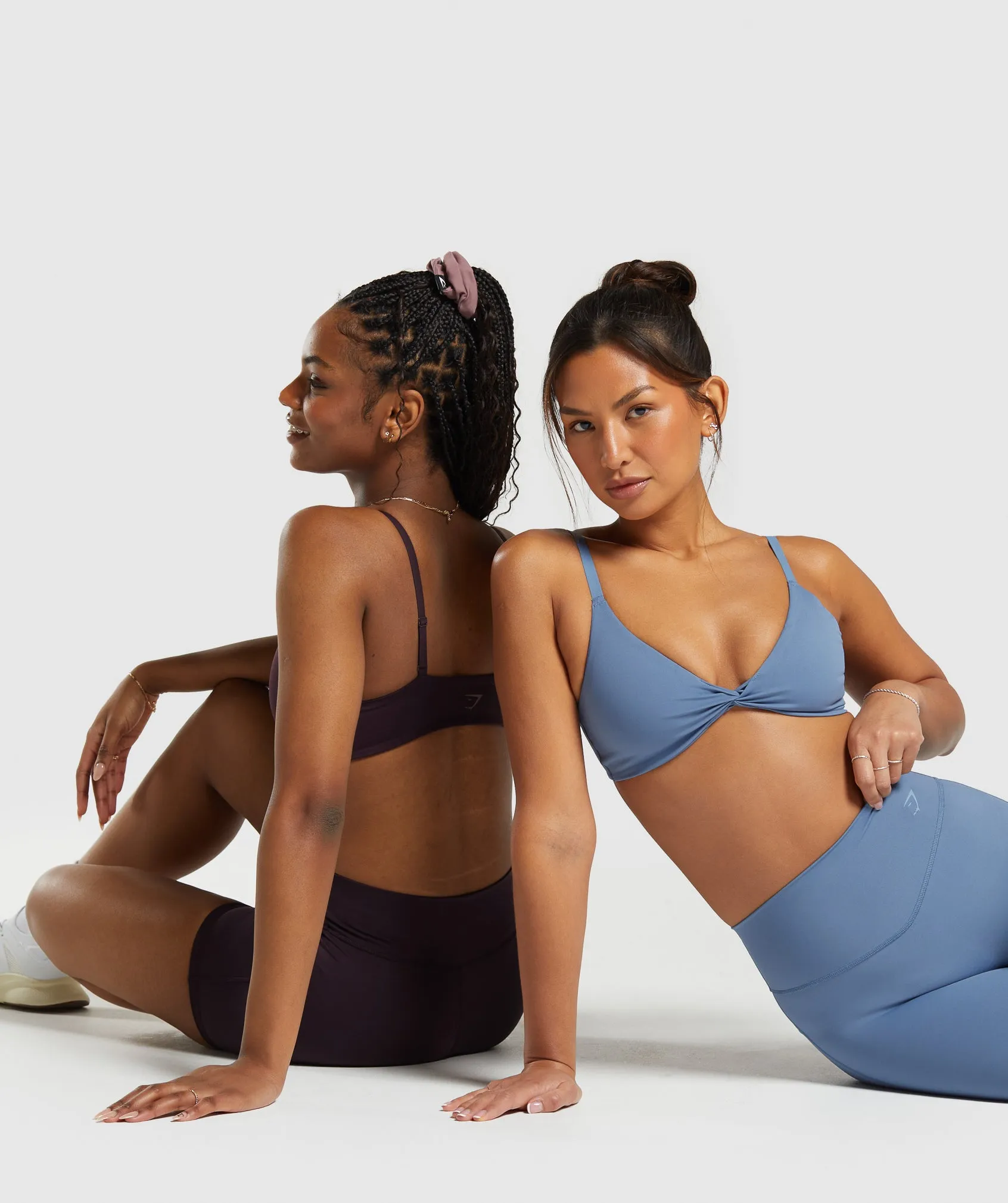 Gymshark Elevate Twist Front Bralette - Faded Blue